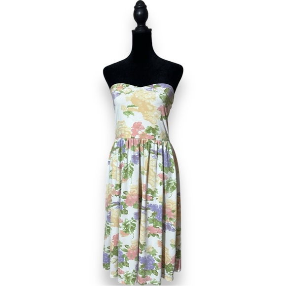 ASOS Mid-Length Sweetheart Neck Cinched Waist White With Floral Strapless Dress - Picture 1 of 15